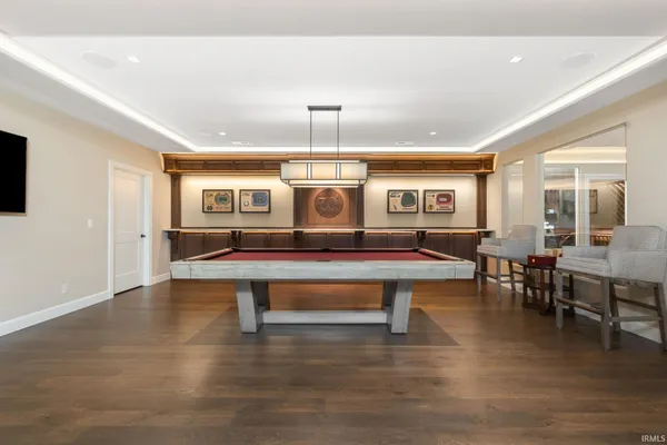 $5,495,000 | 54420 County Road 33, Middlebury, IN 46540
