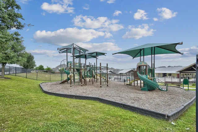 $3,600 | 3213 Little Willow, San Antonio, TX 78245