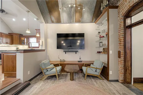 $579,000 | 225 Groom Street, Liberty, MO 64068