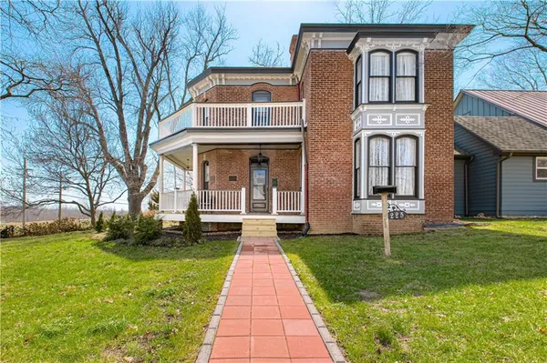 $579,000 | 225 Groom Street, Liberty, MO 64068