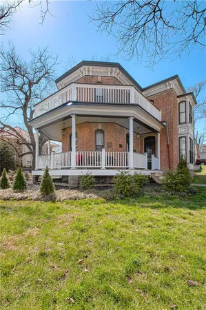$579,000 | 225 Groom Street, Liberty, MO 64068