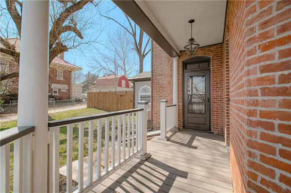 $579,000 | 225 Groom Street, Liberty, MO 64068