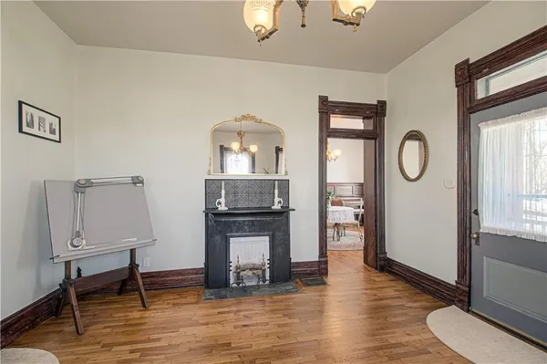 $579,000 | 225 Groom Street, Liberty, MO 64068