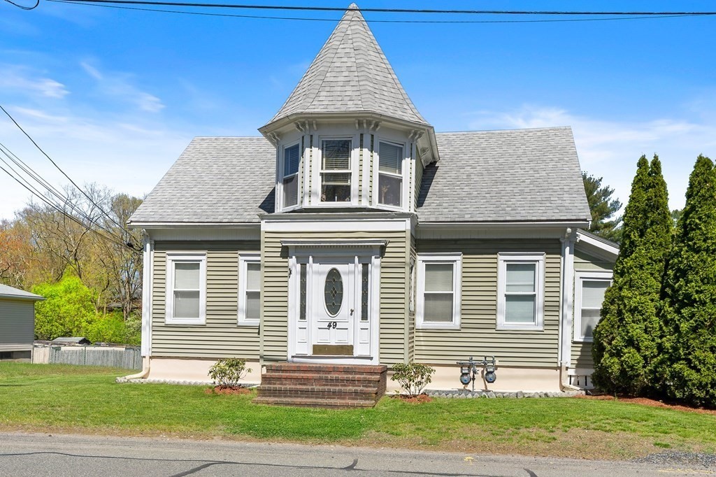 49 Longmeadow Road Taunton, MA 02780 - Photo 2 of 42 Gallery Image 2