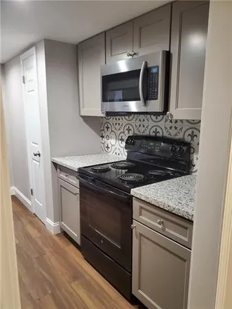 $1,800 | 2337 Park Pl Drive, Terrytown, LA 70056