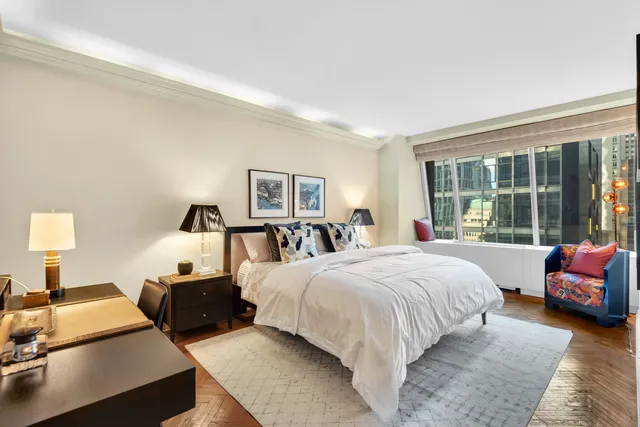 $2,500,000 | 15 West 53rd Street, Unit 12CJ | Midtown Central