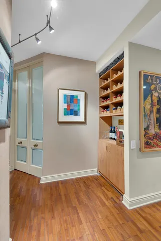 $2,500,000 | 15 West 53rd Street, Unit 12CJ | Midtown Central