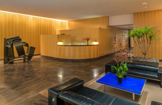 $2,500,000 | 15 West 53rd Street, Unit 12CJ | Midtown Central