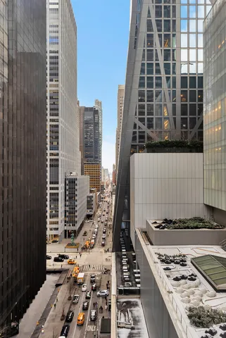 $2,500,000 | 15 West 53rd Street, Unit 12CJ | Midtown Central