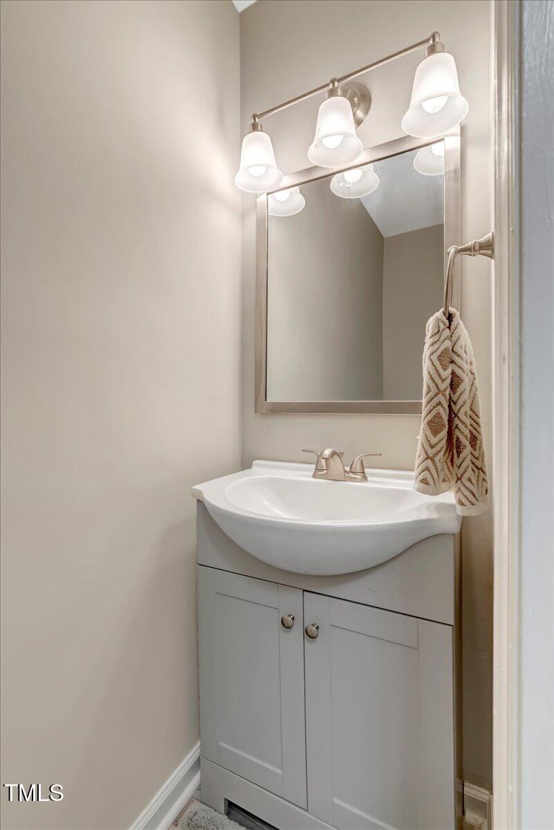 6437 New Market Way Raleigh, NC 27615 - Photo 14 of 28 19-DSC02152