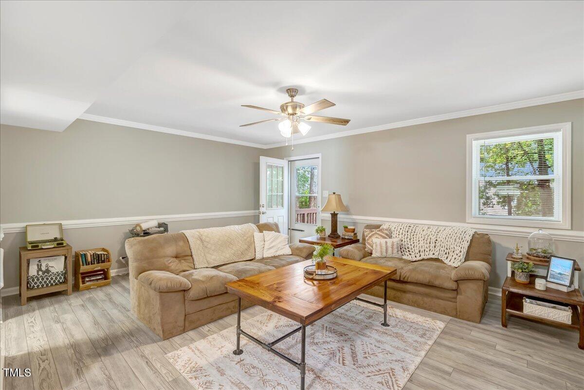 6437 New Market Way Raleigh, NC 27615 - Photo 6 of 28 11-DSC02107
