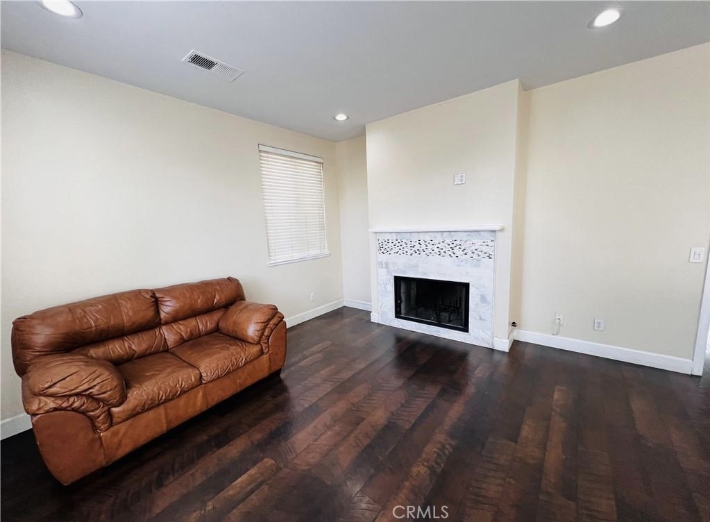 743 Orchard Loop Azusa, CA 91702 - Photo 8 of 19