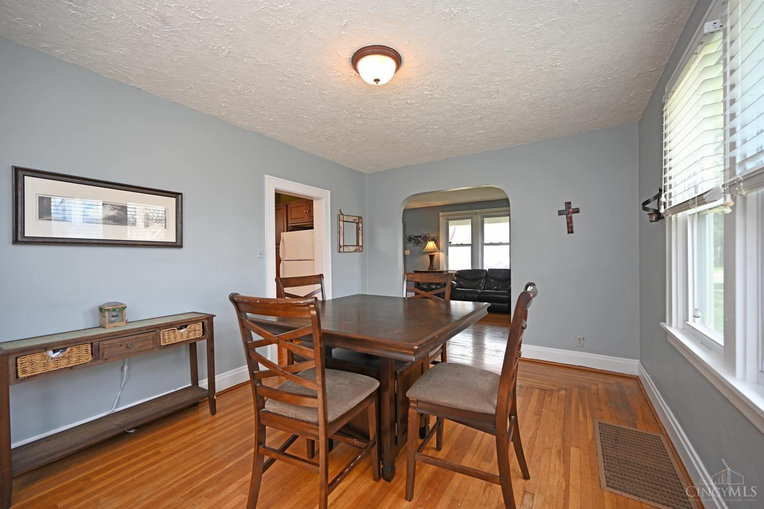 5245 Sidney Road Cincinnati, OH 45238 - Photo 11 of 31