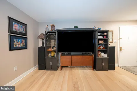 $349,890 | 1637 Oakwood Drive, Unit S114, Penn Valley, PA 19072