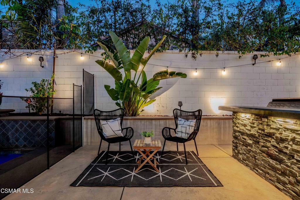 1880 Winterdew Avenue Simi Valley, CA 93065 - Photo 39 of 57