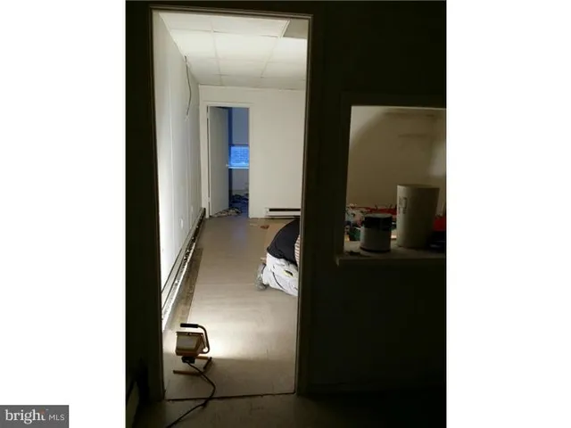 $1,500 | 6840 West Chester Pike, Upper Darby, PA 19082