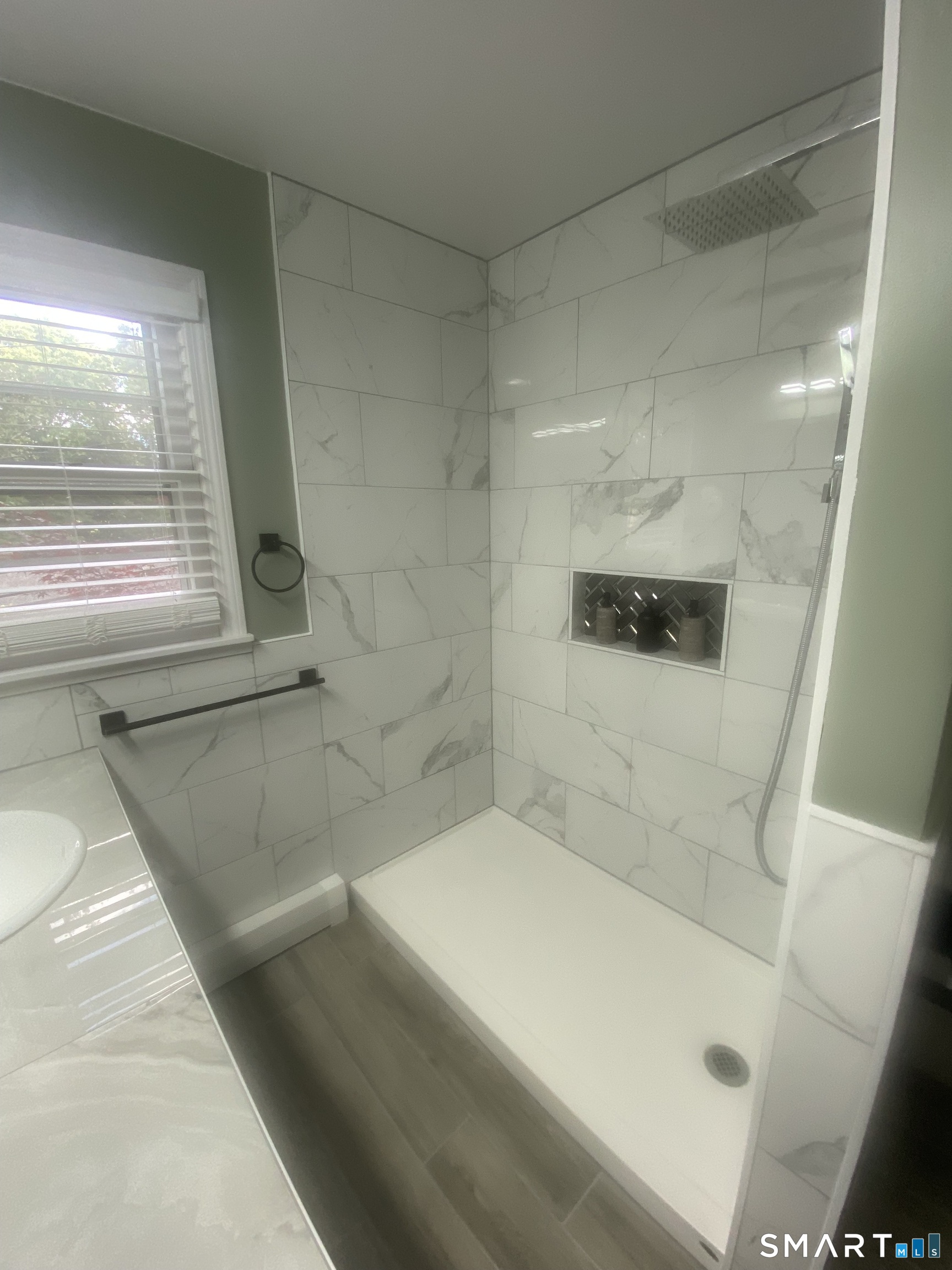 110 Wooster Avenue Waterbury, CT 06708 - Photo 36 of 39