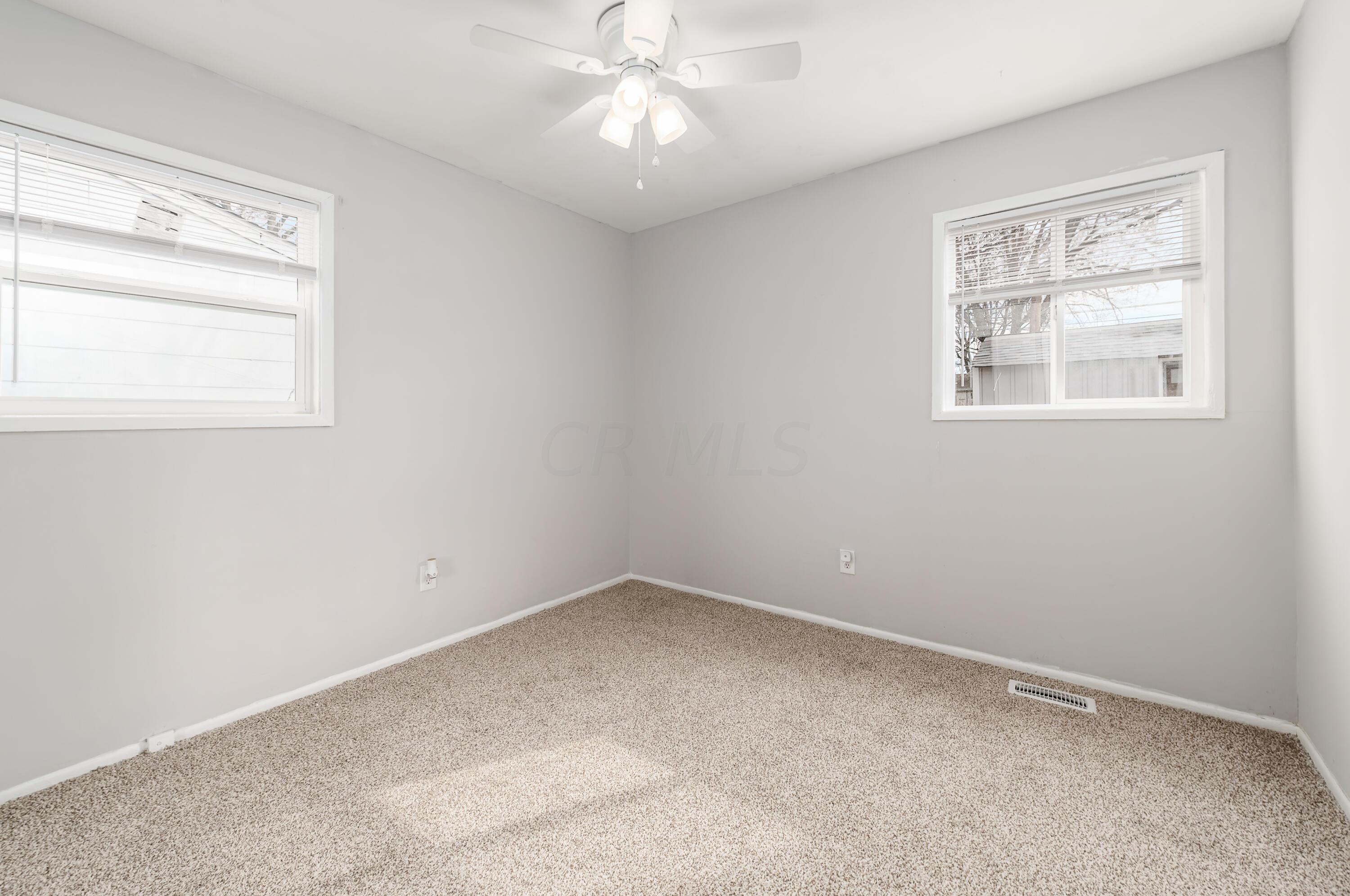 1902 Stetson Road Columbus, OH 43232 - Photo 32 of 46 W_1902_Stetson_Rd-023