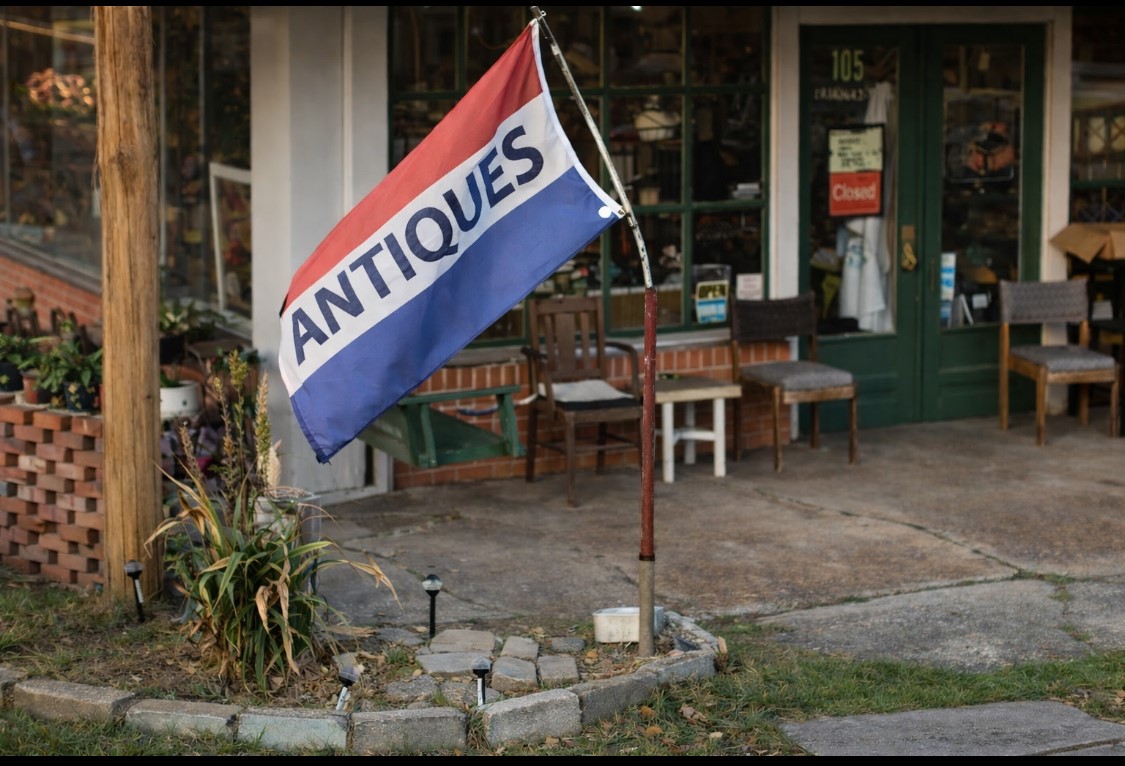 100 East Second Street Groveton, TX 75845 - Photo 6 of 9 a view of a house with backyard porch and sitting area