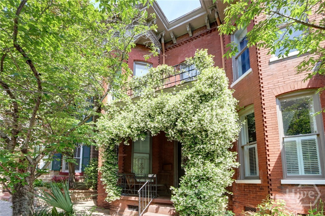 220 East State Street Savannah, GA 31401 - Photo 2 of 74