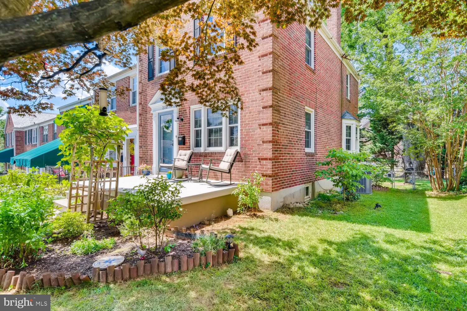 210 Brandon Road Baltimore, MD 21212 - Photo 30 of 30 Exterior (Side)