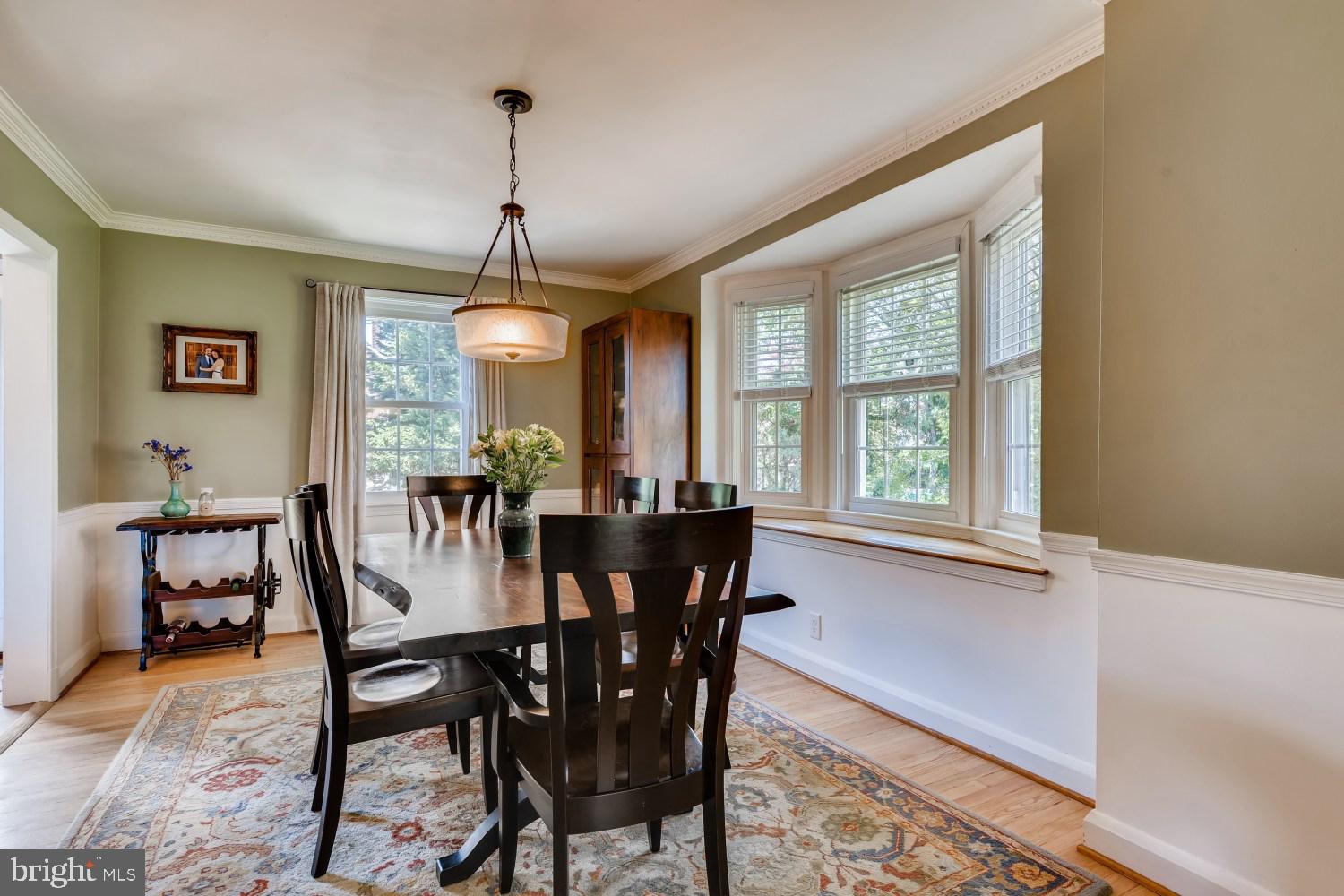 210 Brandon Road Baltimore, MD 21212 - Photo 8 of 30 Dining Room w/Large Bay Window