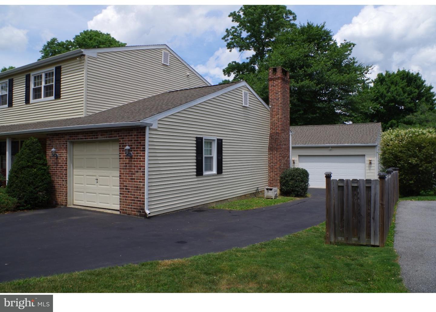 511 Rohach Road Aston, PA 19014 - Photo 2 of 22