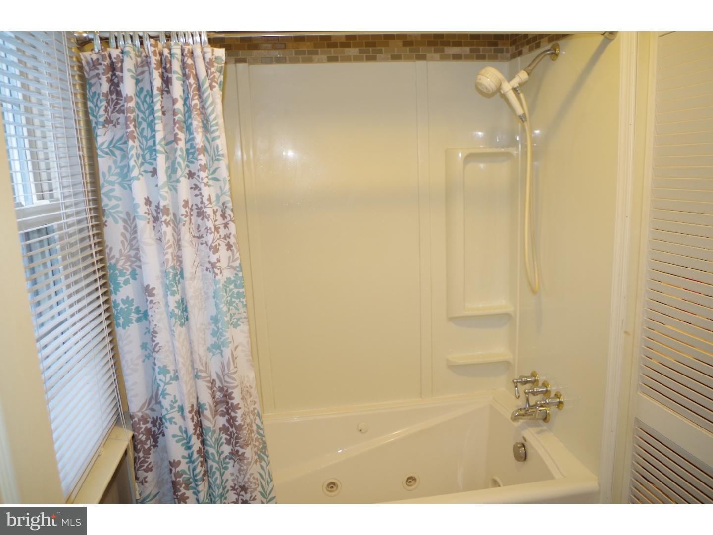 511 Rohach Road Aston, PA 19014 - Photo 16 of 22