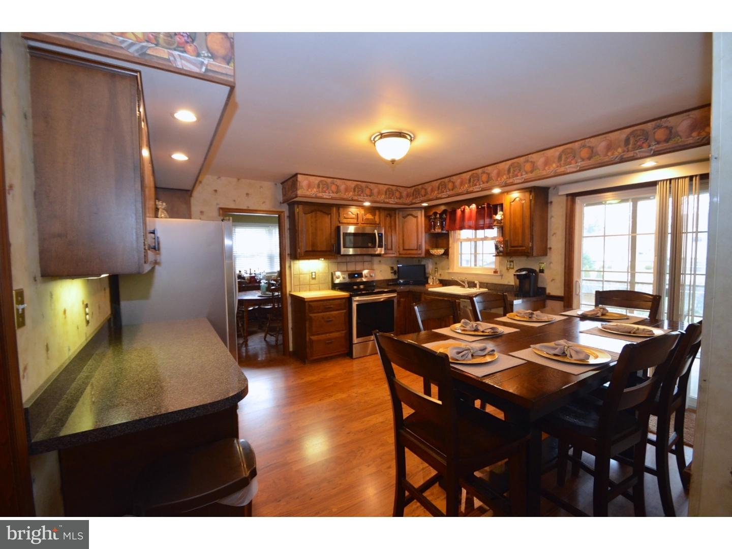 511 Rohach Road Aston, PA 19014 - Photo 4 of 22