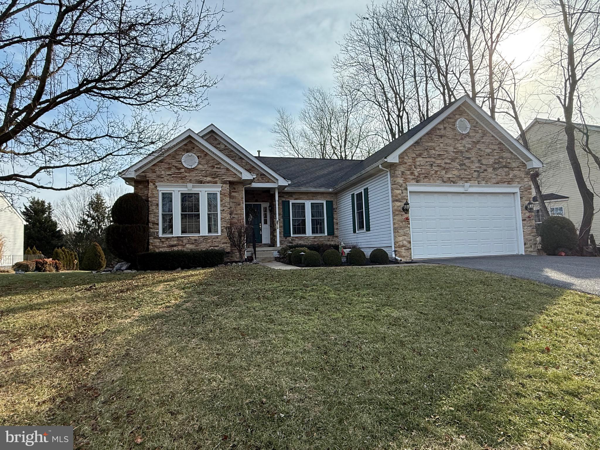 Welcome to 828 Geronimo!