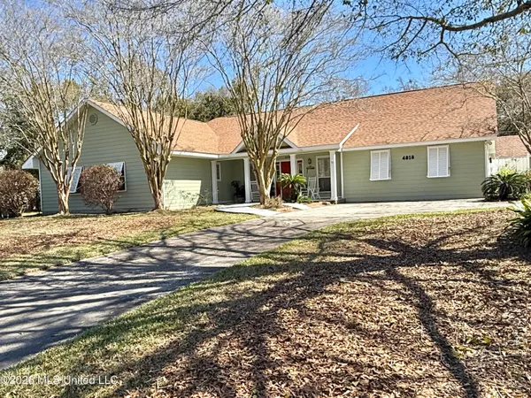 $349,000 | 4818 Oakwood Street, Moss Point, MS 39563