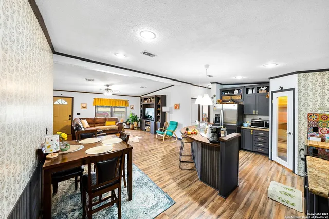 $255,000 | 380 Martin Avenue, Carrizo Springs, TX 78834