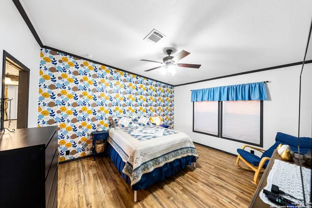 $255,000 | 380 Martin Avenue, Carrizo Springs, TX 78834