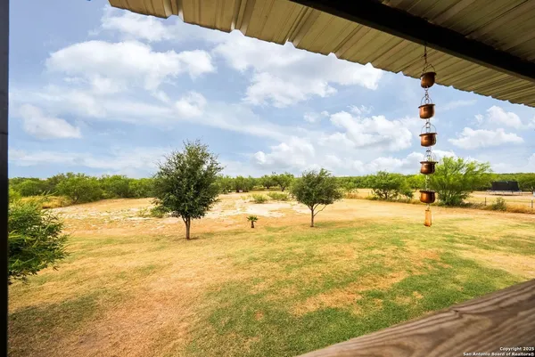 $245,000 | 380 Martin Avenue, Carrizo Springs, TX 78834