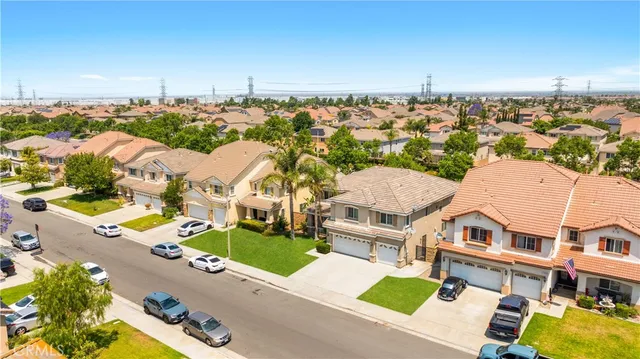 $1,088,000 | 13894 Blue Ribbon Lane, Eastvale, CA 92880