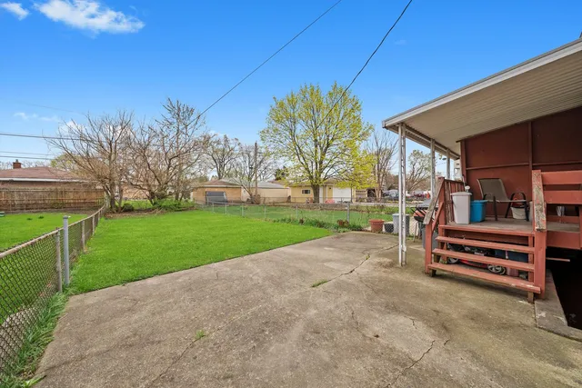 $189,000 | 429 Geneva Avenue, Bellwood, IL 60104