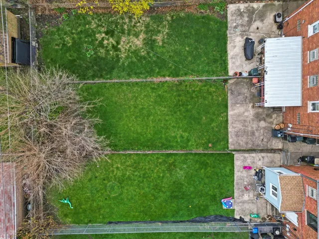 $189,000 | 429 Geneva Avenue, Bellwood, IL 60104