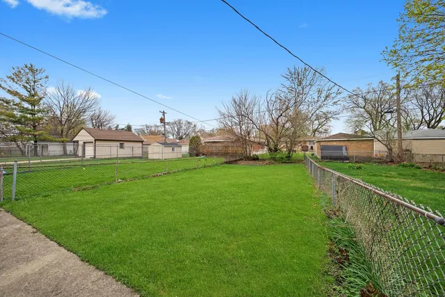 $189,000 | 429 Geneva Avenue, Bellwood, IL 60104