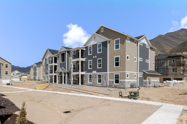 4664 South 680th West, Unit S101 Mapleton, UT 84664 - Photo 2 of 17