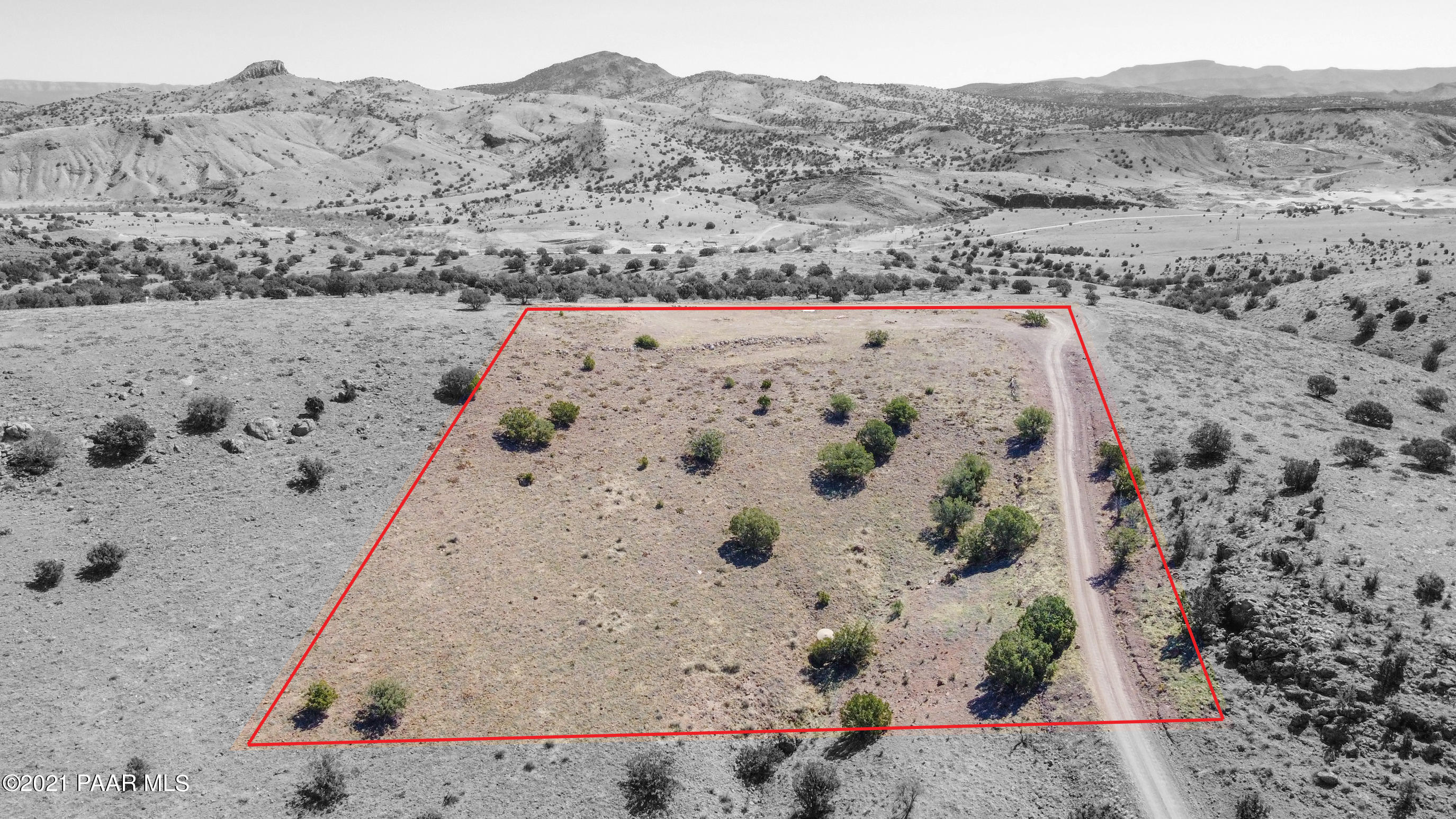 0 Still Valley Trail Paulden, AZ 86334 - Photo 22 of 29 McQuality Designs-148.jpg b&w