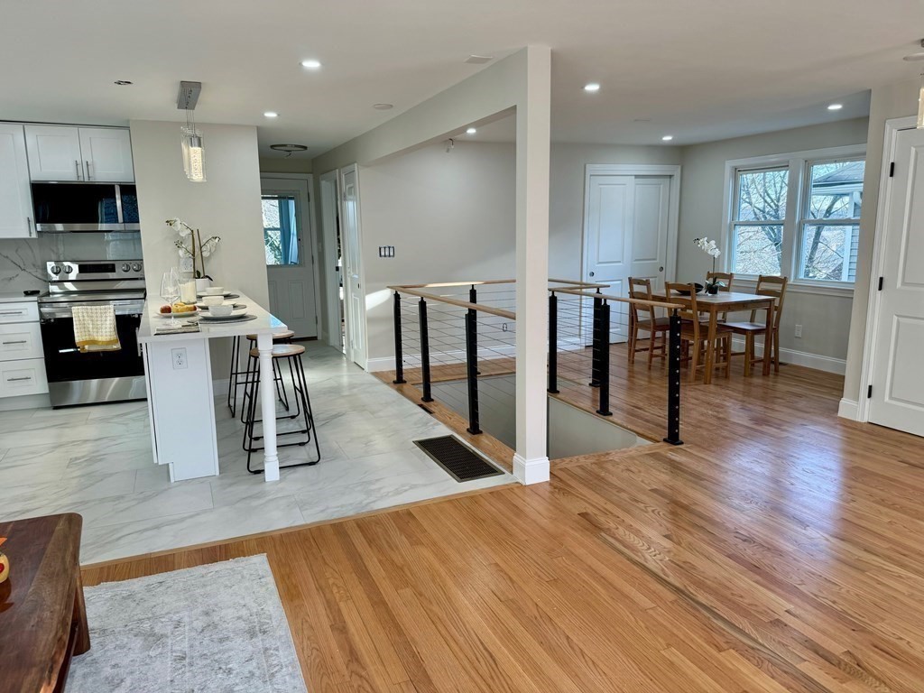 9-13 Sutherland Road, Unit 1 Arlington, MA 02476 - Photo 4 of 22