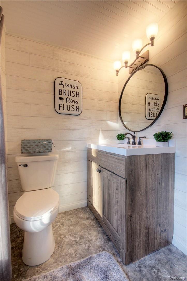 2348 Morrish Road Swartz Creek, MI 48473 - Photo 21 of 65 930A7544_5_6.jpg