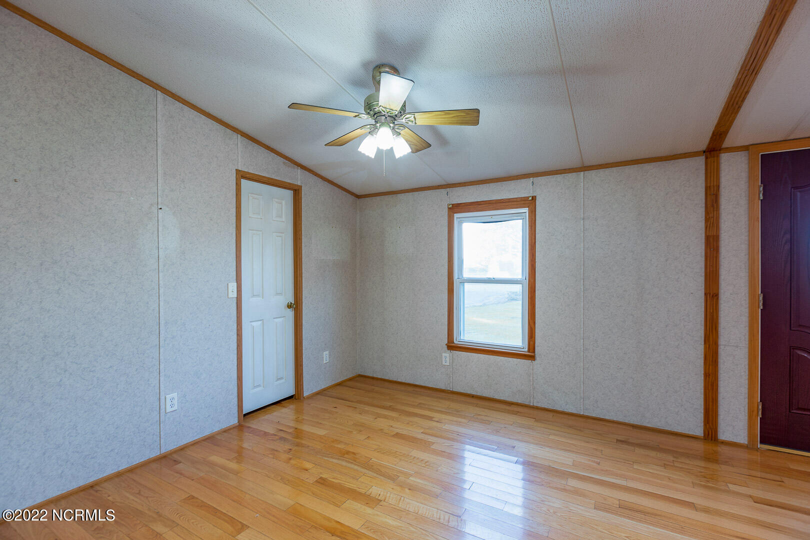 52 Williams Lake Road Roseboro, NC 28382 - Photo 7 of 41 52 Williams Lake Rd-8