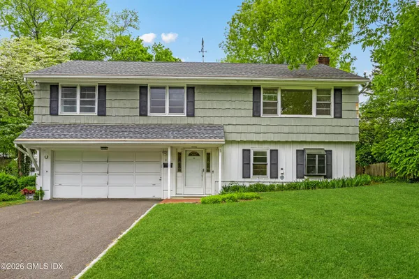 $1,495,000 | 34 Ridge Road, Cos Cob, CT 06807