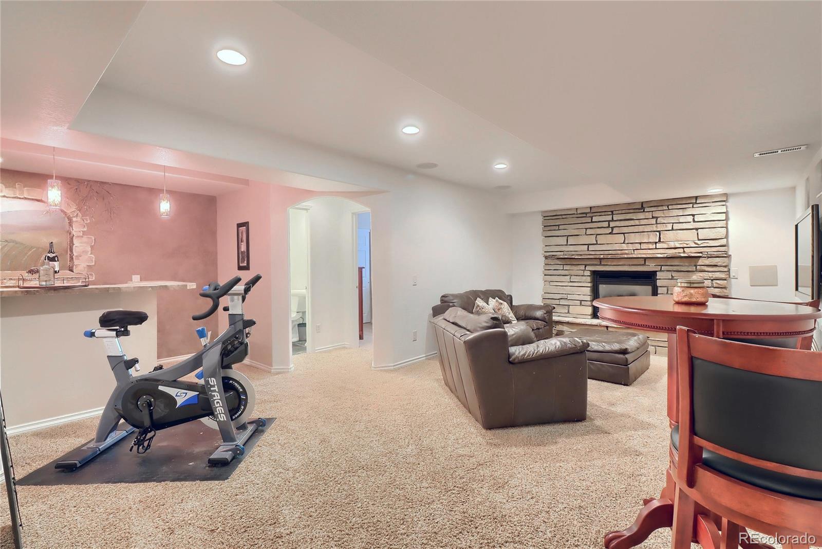 721 Ridgemont Circle Highlands Ranch, CO 80126 - Photo 33 of 40 Gallery Image 33
