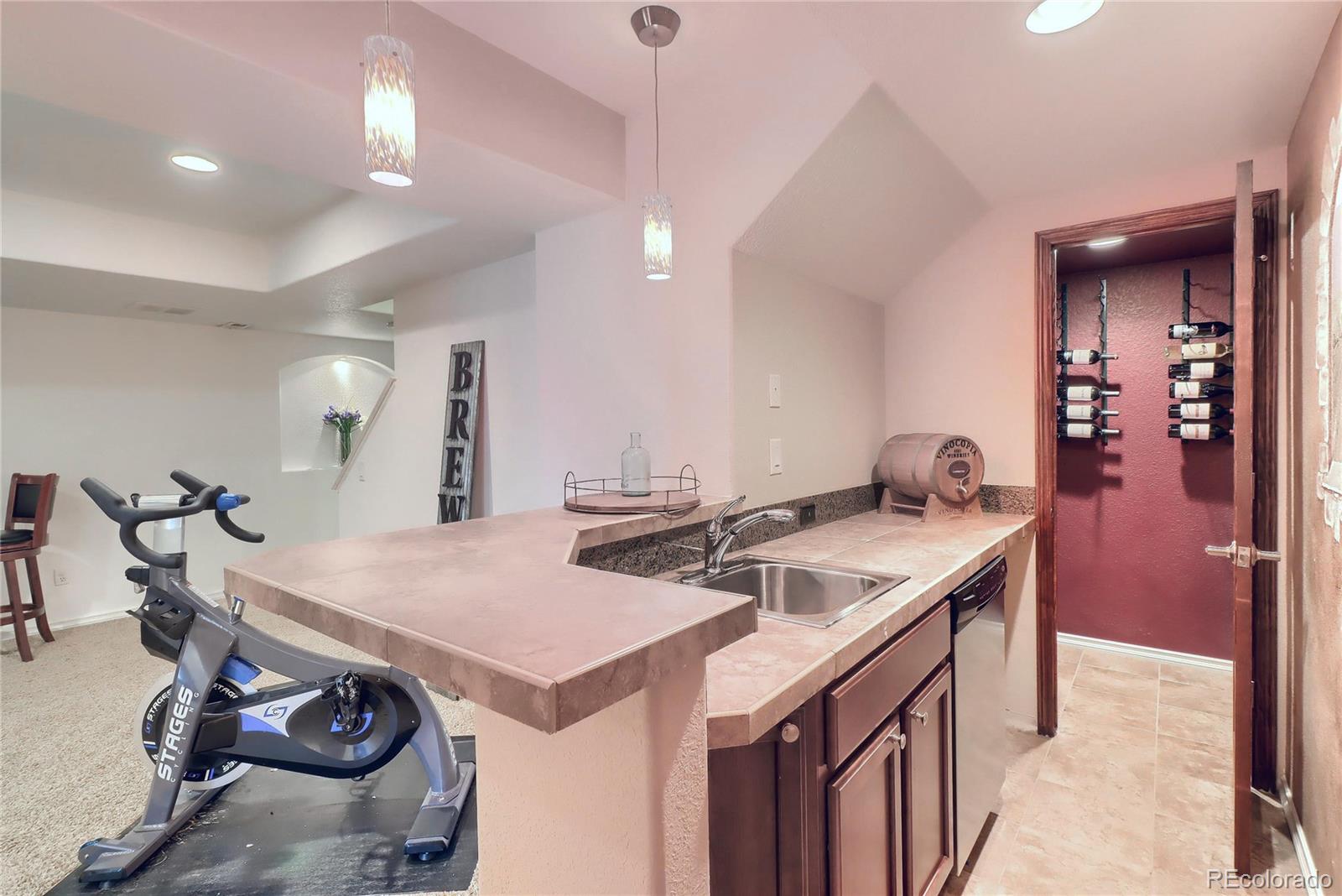 721 Ridgemont Circle Highlands Ranch, CO 80126 - Photo 37 of 40 Gallery Image 37