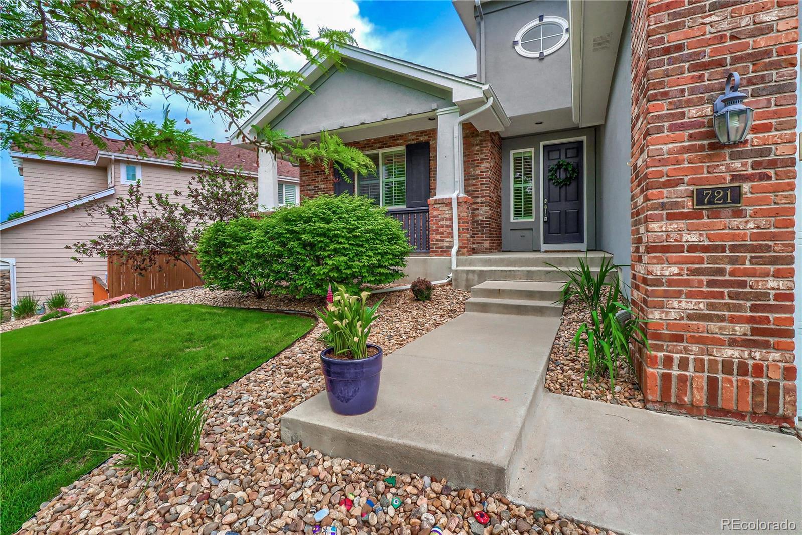 721 Ridgemont Circle Highlands Ranch, CO 80126 - Photo 4 of 40 Gallery Image 4