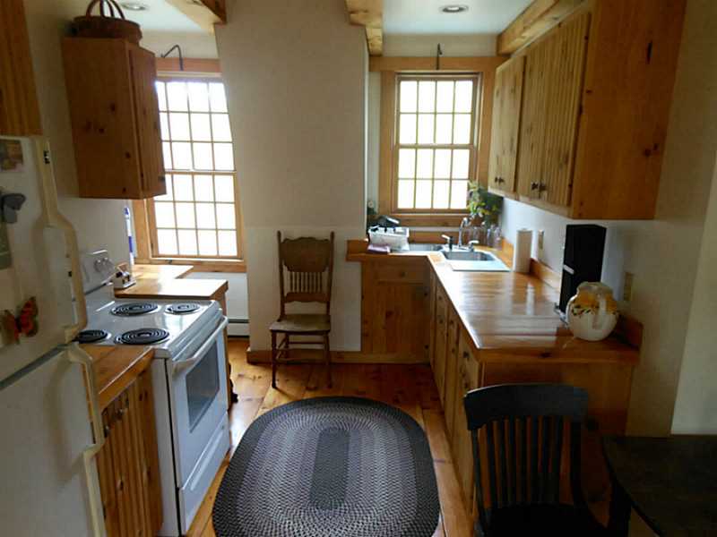 645 Rocky Hill Road Scituate, RI 02857 - Photo 7 of 21 Kitchen.