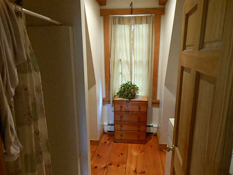 645 Rocky Hill Road Scituate, RI 02857 - Photo 10 of 21 Bathroom.