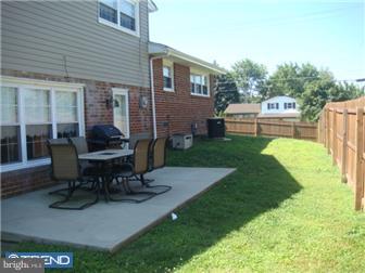9218 Laramie Road Philadelphia, PA 19115 - Photo 12 of 12 Exterior Back